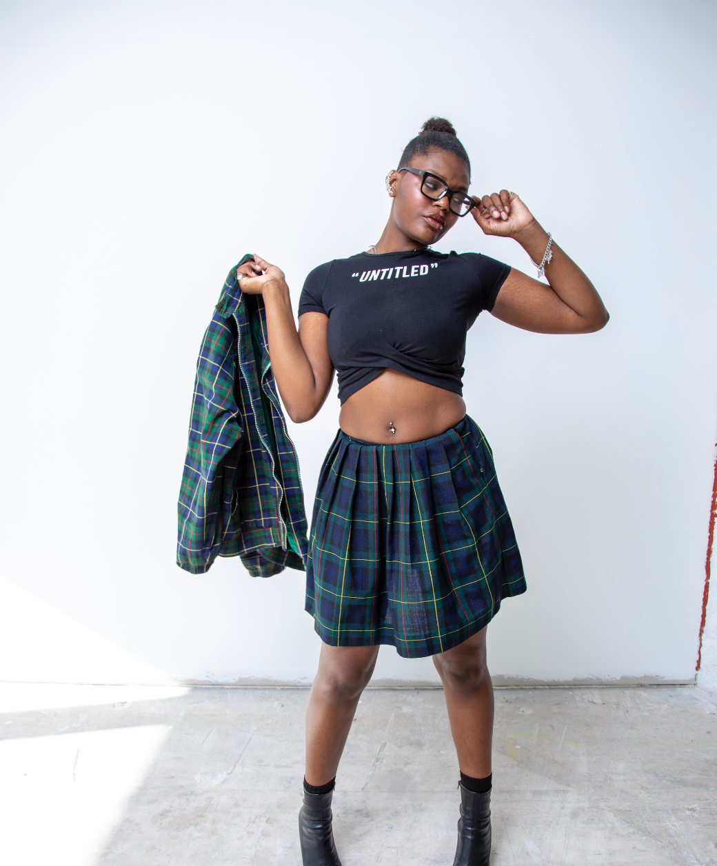 "UNTITLED" Knotted Crop T-Shirt